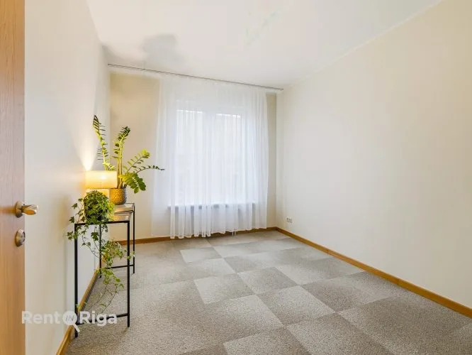 Продажа квартиры, Vēja улица 33, Rīga, Kreisais krasts, Torņkalns / 145 200 € 12
