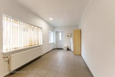 Izīrē tirdzniecības telpas, Mūkusalas iela 51, Rīga, Kreisais krasts, Torņkalns / 98 € 2