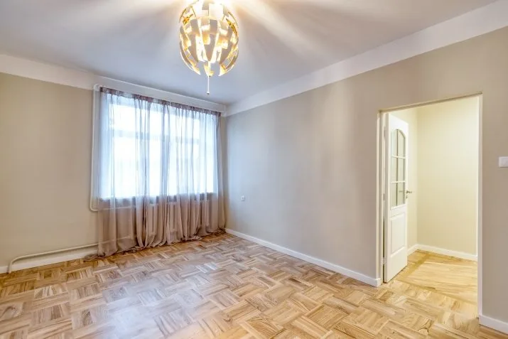 Senču iela 3 3