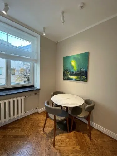 Izīrē dzīvokli, Antonijas iela 6a, Rīga, Labais krasts, Centrs / 1 300 € 2
