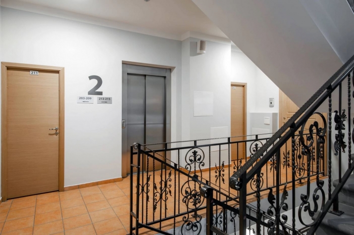 Pārdod dzīvokli, Ernesta Birznieka Upīša iela 20a, Rīga, Labais krasts, Centrs / 75 000 € 10