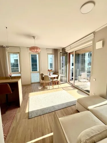 Izīrē dzīvokli, Rūpniecības iela 27, Rīga, Centrs / 950 € 1
