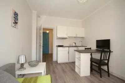 Аренда квартиры, Čaka улица 126A, Rīga, Labais krasts, Centrs / 290 € 2