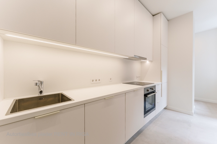 Izīrē dzīvokli, Lāčplēša iela 21, Rīga, Labais krasts, Centrs / 1 300 € 16