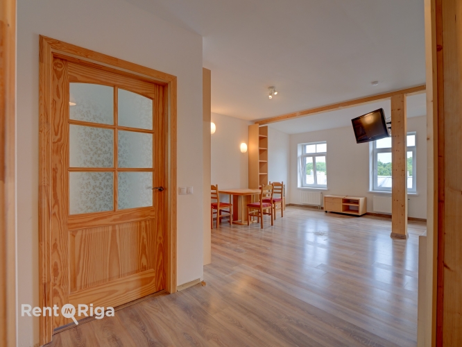 Izīrē dzīvokli, Miera iela 95a, Rīga, Labais krasts, Centrs / 620 € 8