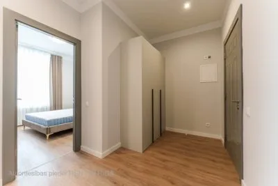 Izīrē dzīvokli, Valdemāra iela 61, Rīga, Labais krasts, Centrs / 650 € 6