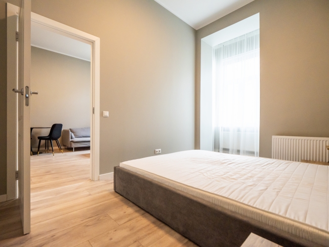 Izīrē dzīvokli, Pulkveža Brieža iela 10, Rīga, Labais krasts, Centrs / 750 € 11