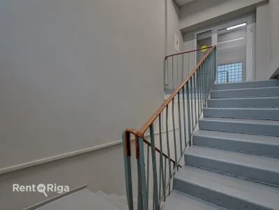 Izīrē biroju, Briņģu iela 2, Rīga, Kreisais krasts, Ziepniekkalns / 1 225 € 2