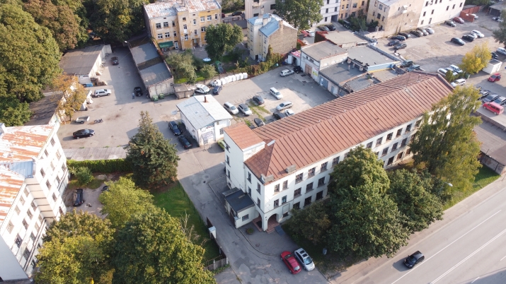 Senču iela 4 3