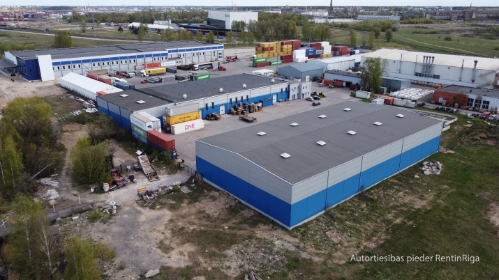 Uriekstes iela 18D 1