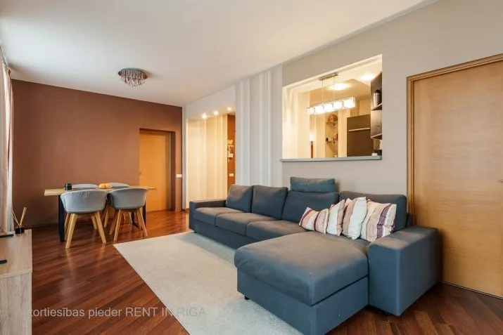 Viestura prospekts iela 22 2