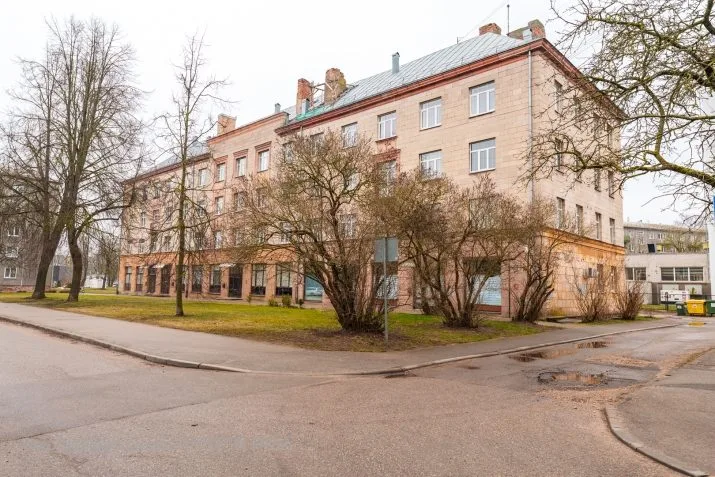Izīrē dzīvokli, Viestura prospekts iela 22, Rīga, Labais krasts, Mangaļi / 450 € 27