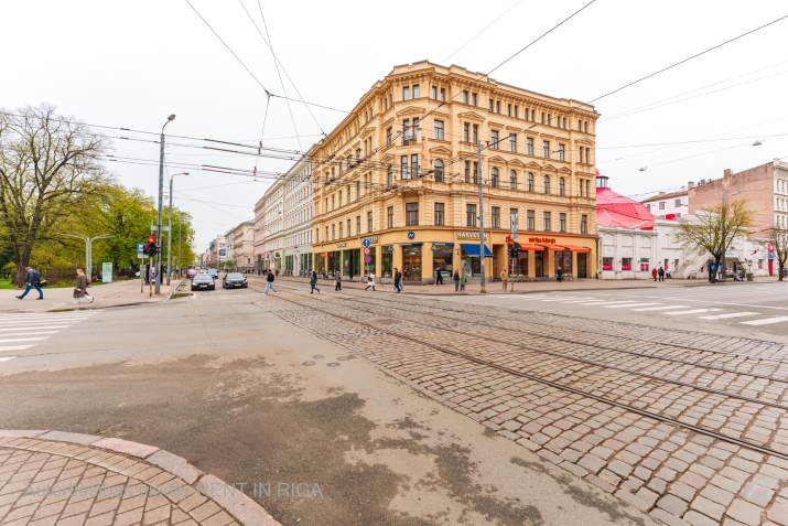 Merķeļa iela 2 25