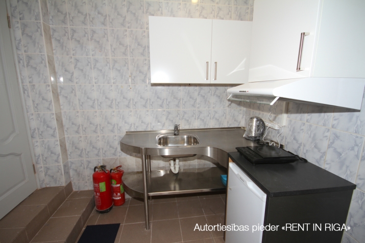 Izīrē dzīvokli, Čaka iela 126A, Rīga, Labais krasts, Centrs / 260 € 4