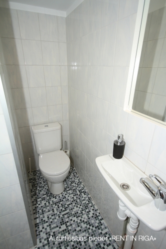 Izīrē dzīvokli, Čaka iela 126A, Rīga, Labais krasts, Centrs / 260 € 5