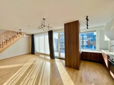 Izīrē dzīvokli, Rūpniecības iela 50, Rīga, Labais krasts, Centrs / 2 800 € 4