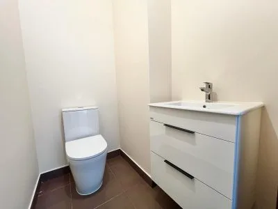 Pārdod dzīvokli, Rūpniecības iela 50, Rīga, Labais krasts, Centrs / 410 000 € 6