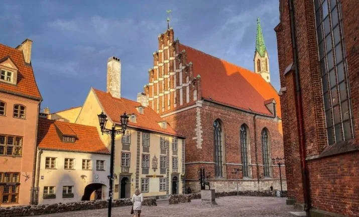 Skārņu iela 22 2