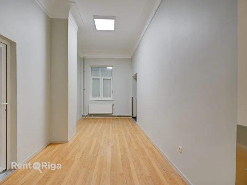 Mazā Juglas iela 3 12