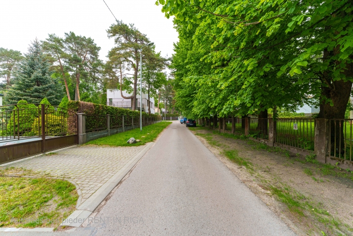 Emīla Dārziņa iela 14 7