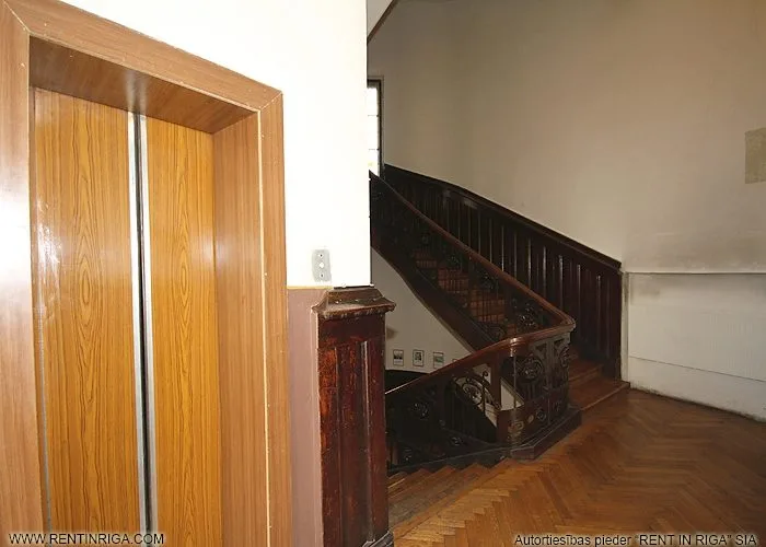Brīvības iela 33 11