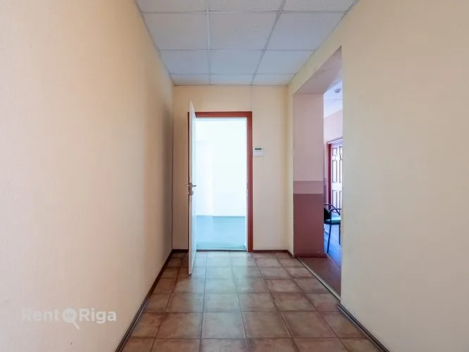Vējstūru iela 33 41