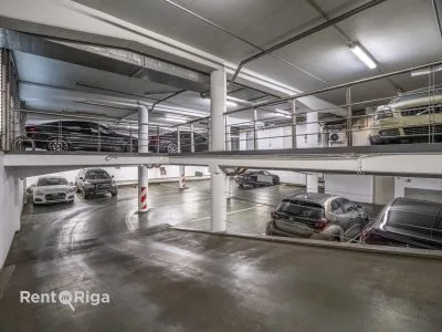 Izīrē biroju, Mednieku iela 4A, Rīga, Labais krasts, Centrs / 1 531 € 8