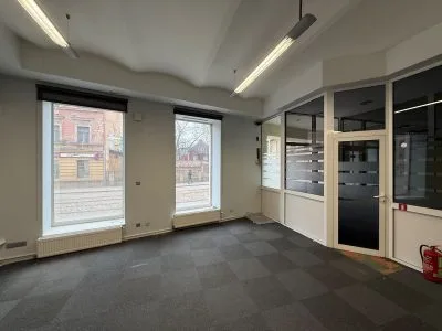 Izīrē biroju, nometņu iela 33, Rīga, Kreisais krasts, Āgenskalns / 627 € 2