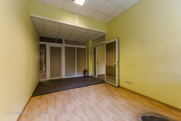 Šmerļa iela 3 4