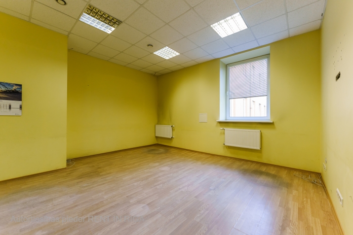 Šmerļa iela 3 1