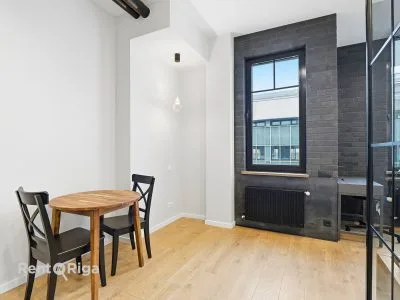 Pārdod dzīvokli, Ernesta Birznieka Upīša iela 20a, Rīga, Labais krasts, Centrs / 103 000 € 2