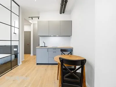 Pārdod dzīvokli, Ernesta Birznieka Upīša iela 20a, Rīga, Labais krasts, Centrs / 103 000 € 3