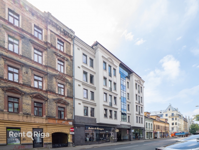 Ernesta Birznieka Upīša iela 20a 15