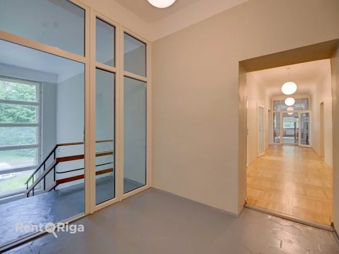 Mazā Juglas iela 3 19