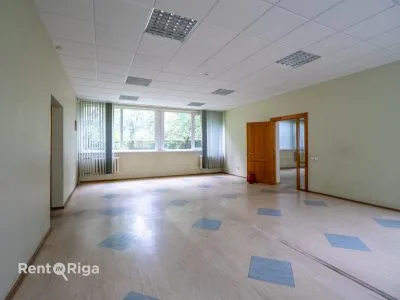 Pārdod namīpašums, Valērijas Seiles iela 1, Rīga, Labais krasts, Centrs / 400 000 € 8