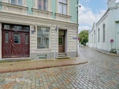 Izīrē dzīvokli, Pils iela 7, Rīga, Labais krasts, Centrs / 900 € 2