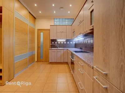 Аренда квартиры, Dzirnavu улица 70, Rīga, Labais krasts, Centrs / 750 € 1