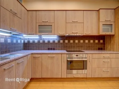 Аренда квартиры, Dzirnavu улица 70, Rīga, Labais krasts, Centrs / 750 € 2