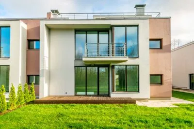 Izīrē māju, Jūrmalas gatve 113B, Babītes novads, Babītes pagasts / 2 500 € 3