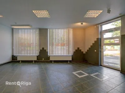 Izīrē tirdzniecības telpas, Augusta Deglava iela 52, Rīga, Labais krasts, Pļavnieki / 765 € 3