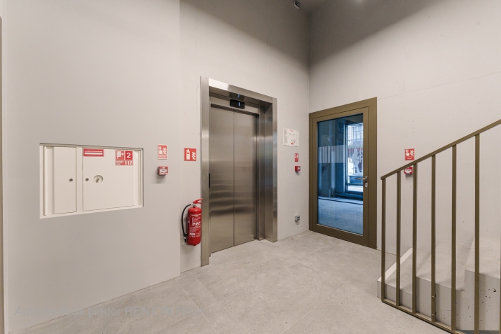 Krišjāņa Barona iela 30a 6