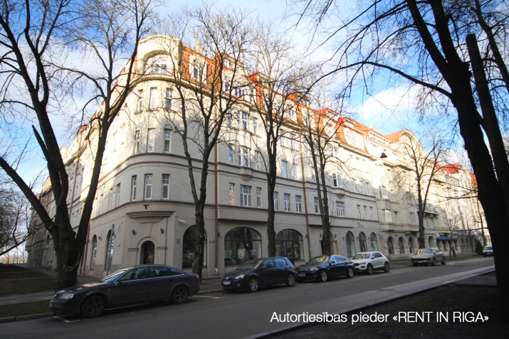 Ausekļa iela 5 38