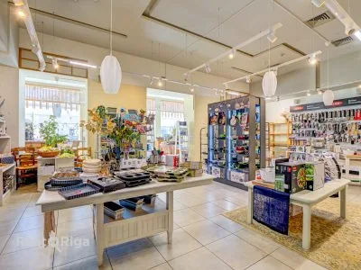 Pārdod tirdzniecības telpas, Krišjāņa Barona iela 14, Rīga, Centrs / 700000 € 3