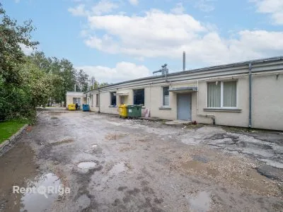 Izīrē tirdzniecības telpas, Brīvības gatve iela 432, Rīga, Labais krasts, Jugla / 1 280 € 2