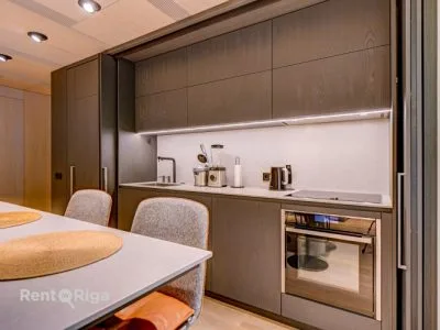 Izīrē dzīvokli, Dzintaru prospekts iela 26, Jūrmala, Dzintari / 3 500 € 7