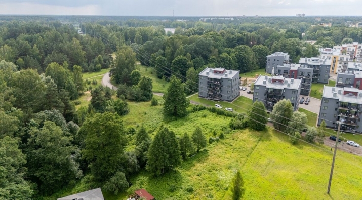 Šautuves iela x 7