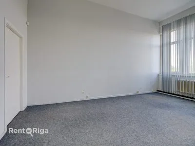 Izīrē biroju, Ganību dambis 24D, Rīga, Labais krasts, Sarkandaugava / 203 € 7