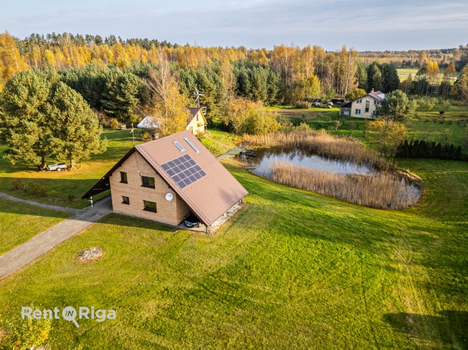 Vīnogas iela 1 1
