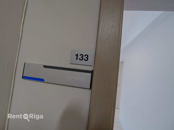 Mazā Krasta iela 83 4