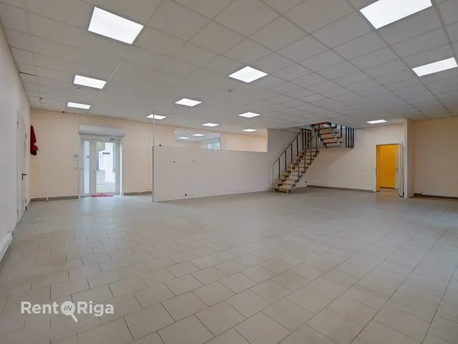 Ganību dambis iela 25B 5